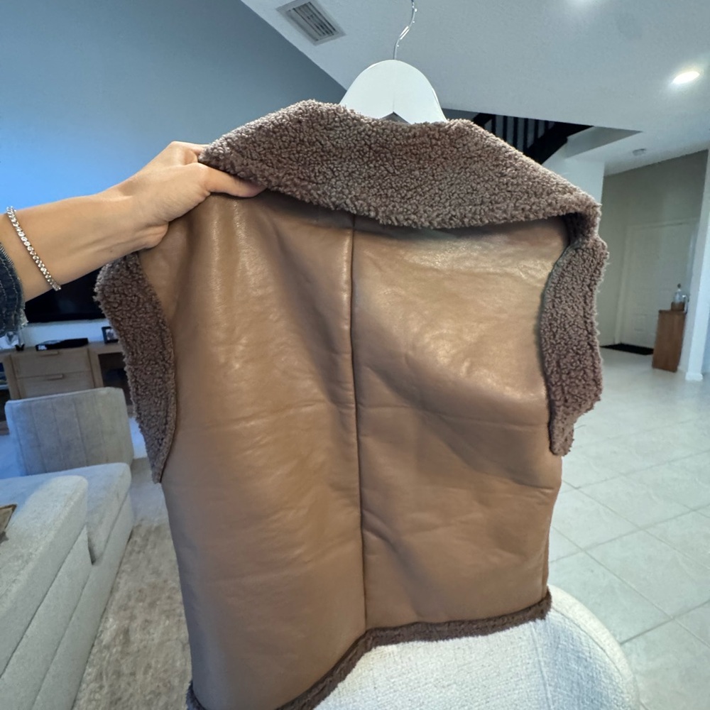 Fashion Nova Brown Faux Leather Sherpa Vest - Picture 2 of 2